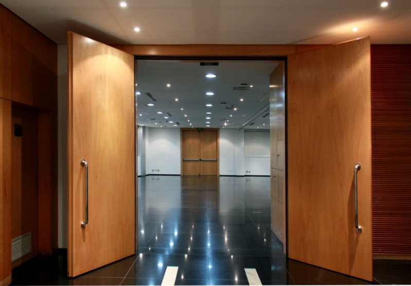 Portas Acústicas Residenciais em Interlagos - Empresas de Portas Acústicas